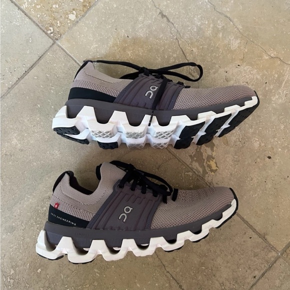 On Cloudswift 3 Womens Shoes Size US 7.5 EUR 38.5 - Picture 3 of 5